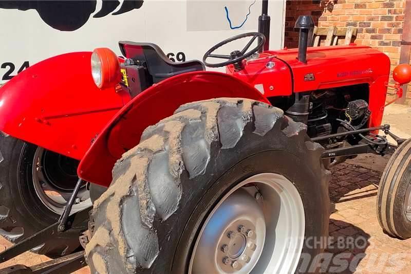 Massey Ferguson 35x Traktorit