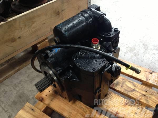 John Deere 1470D Trans pump F062534 Hydrauliikka