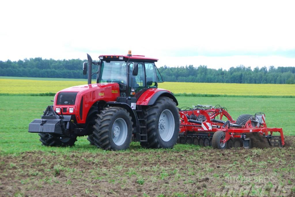 Belarus 3522.5 Traktorit