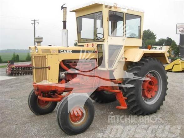 J I Case 930 Traktorit