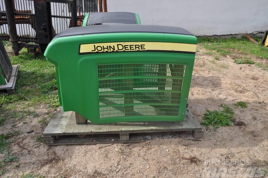 John Deere Maska silnika 1270/1470E F654398 Ohjaamo ja sisusta