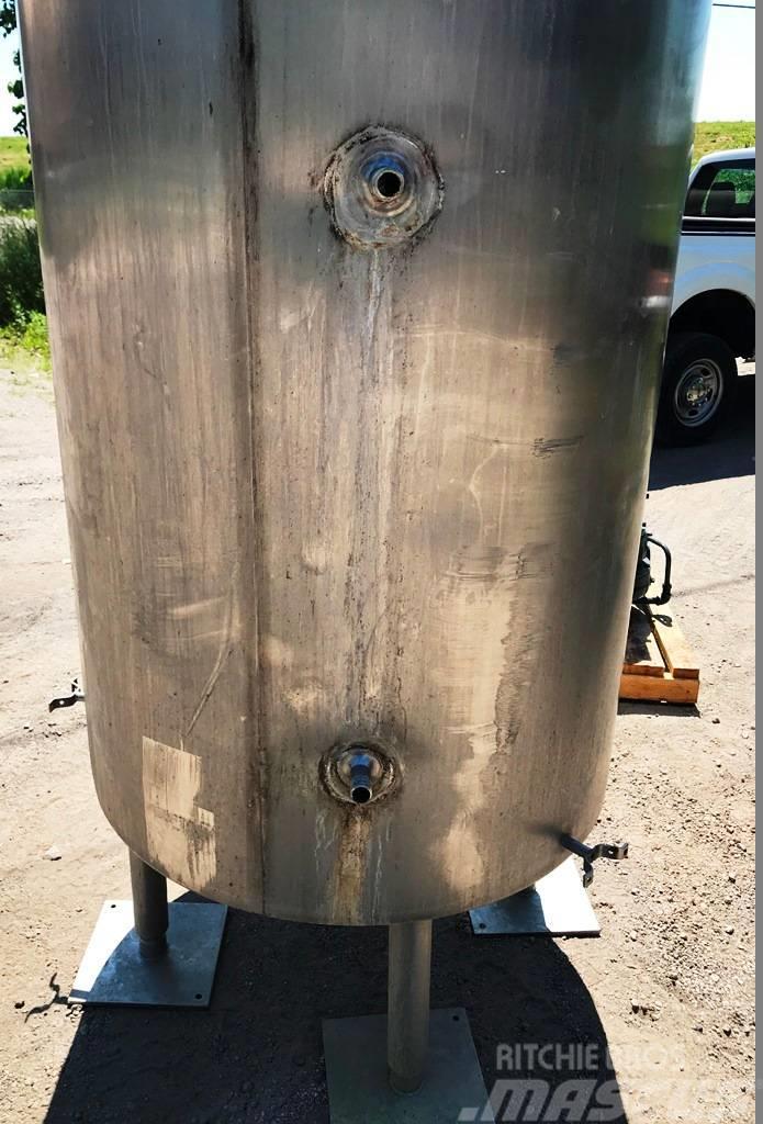  350 Gal Jacketed Vertical Stainless Steel Tank No  Suodattimet