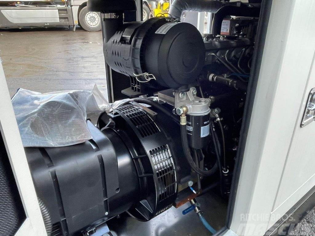 Perkins Beinei 22 KVA  Silent Generator 3 Phase 50HZ 400V Dieselgeneraattorit