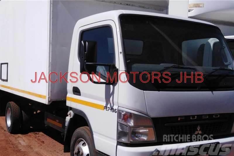 Fuso 7-136 CANTER FITTED WITH VOLUME BODY Muut kuorma-autot