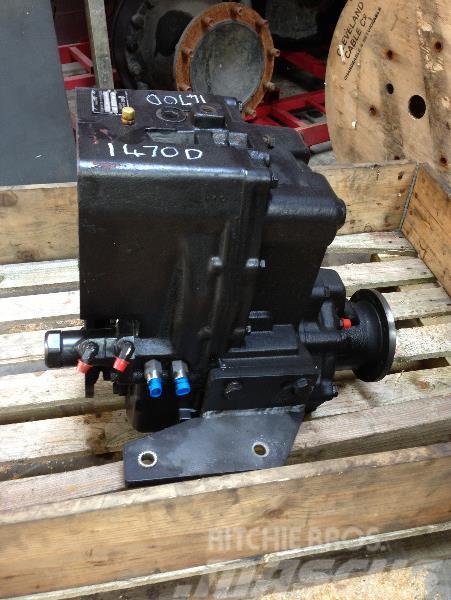 Timberjack 1470D Transfer gearbox LOK 110 F061001 Vaihteisto