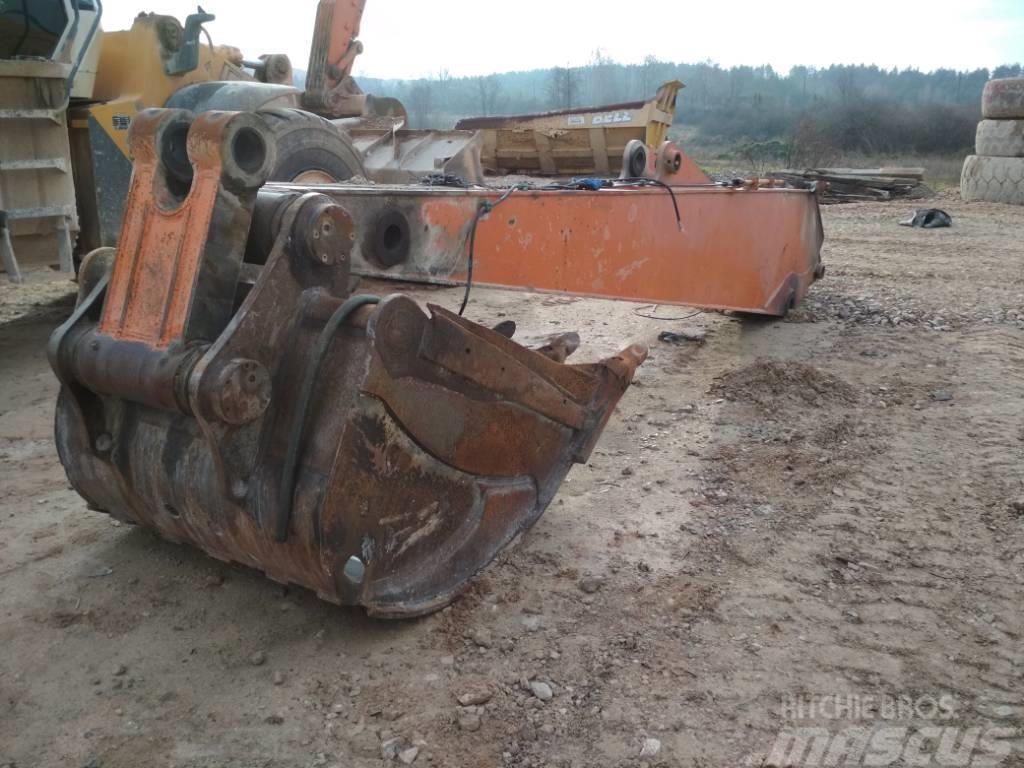 Hitachi STICK 8 m length with bucket ZX 470 LC H-3 Puomit