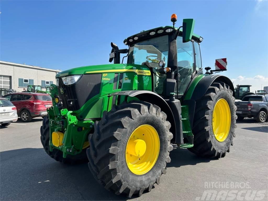John Deere 6R230 / 6230R Traktorit