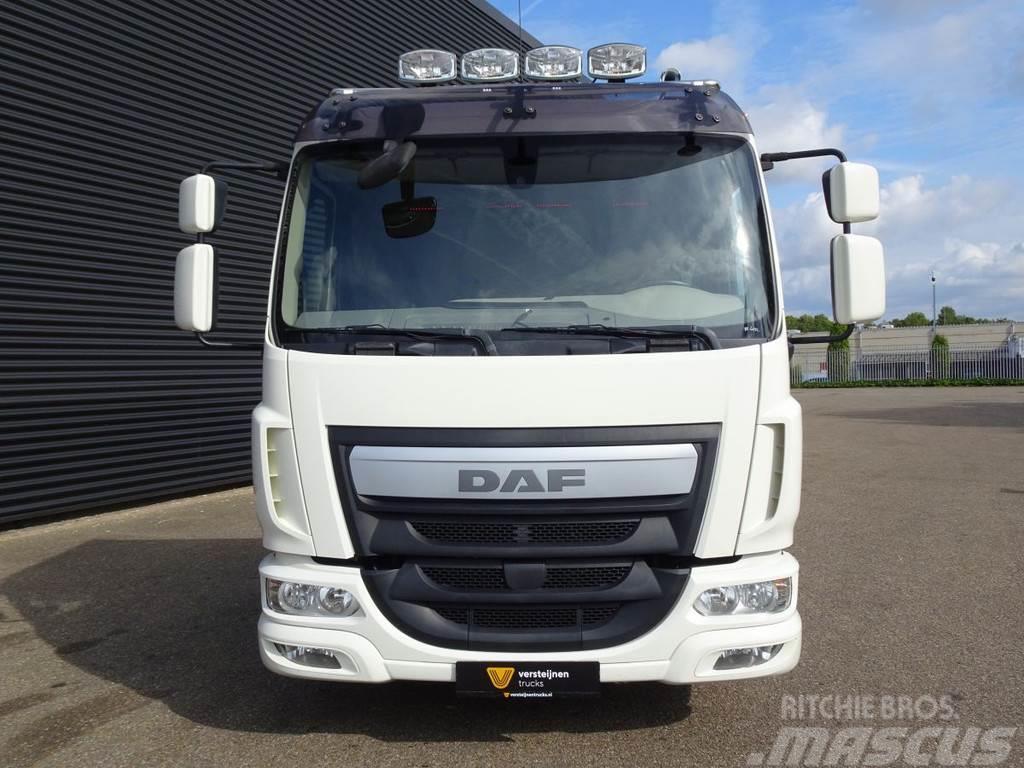 DAF LF 210 EURO 6 / OPRIJ WAGEN / MACHINE TRANSPORT Autonkuljetusautot