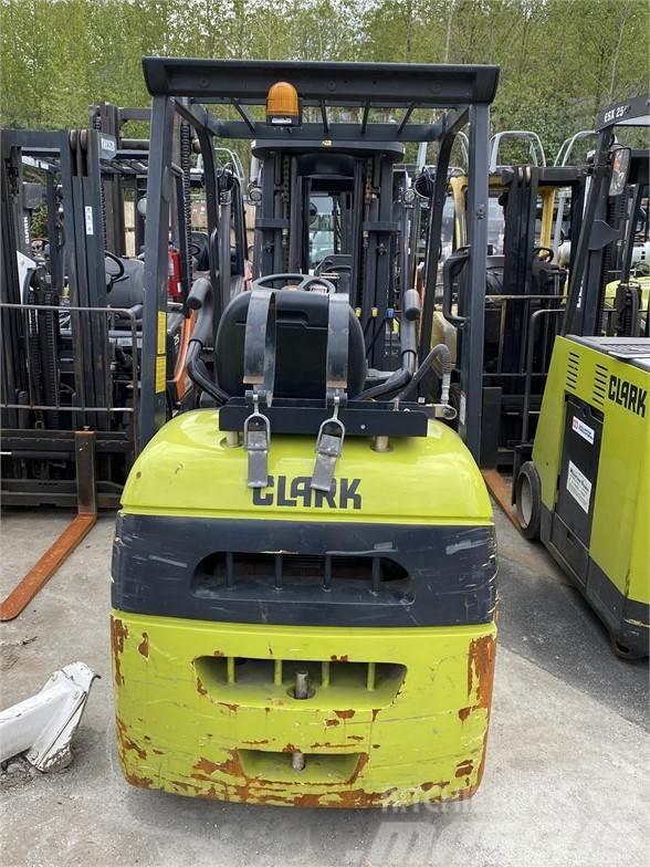 Clark C25CL Dieseltrukit