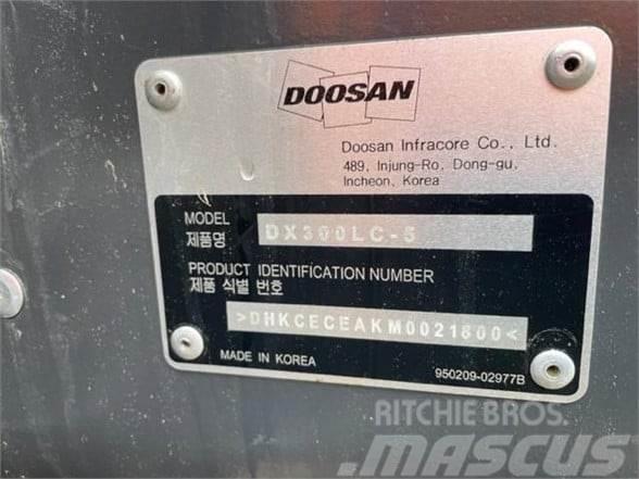 Doosan DX300 LC-5 Telakaivukoneet