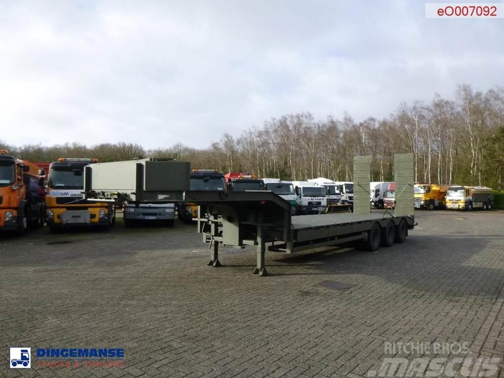 Broshuis 3-axle semi-lowbed trailer E-2130 / 73 t + ramps Lavapuoliperävaunut
