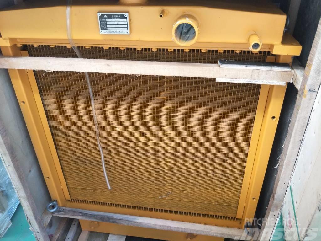 Komatsu D85A-18 radiator assy 154-03-00080 Muut koneet