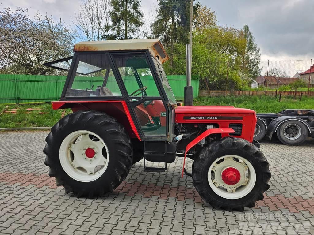  Zetror 7045 Zetor 7045 4x4 Ciągnik rolniczy Traktorit