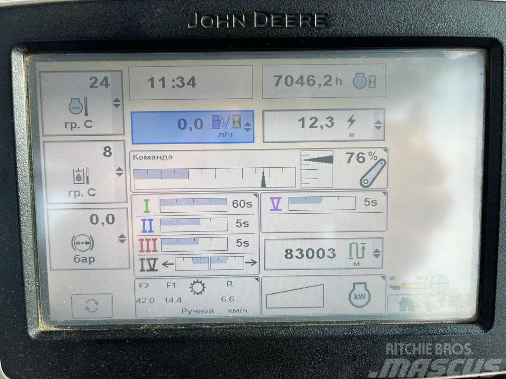John Deere 8360 R Traktorit