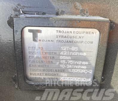 Trojan 120CL 42" DIGGING BUCKET Muut