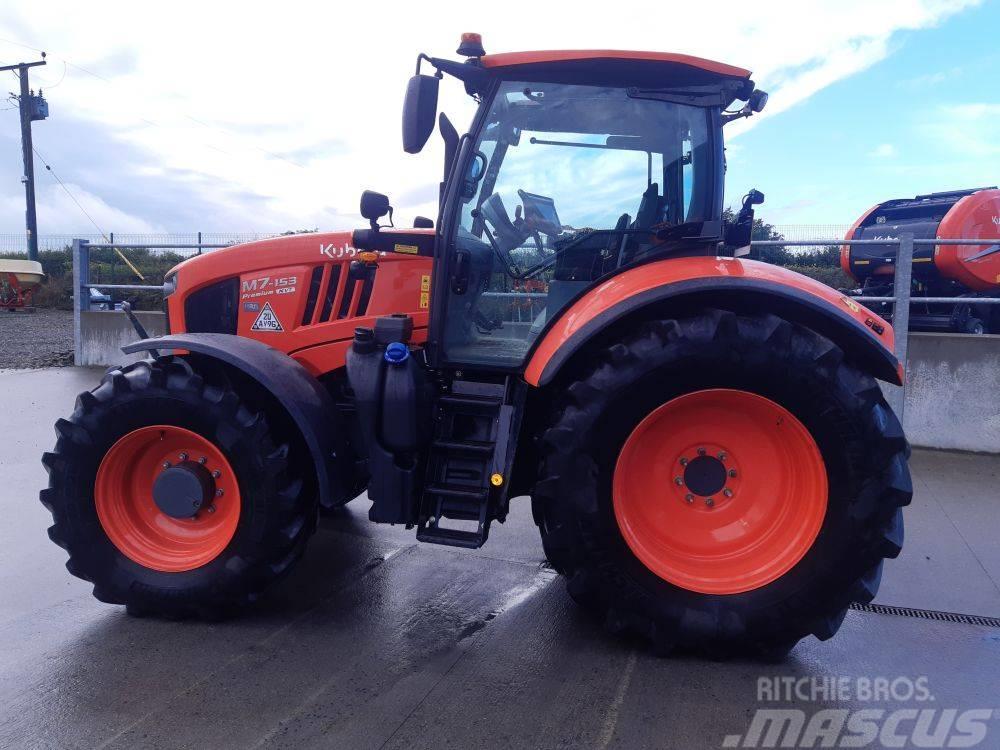 Kubota M7153 Premium Traktorit