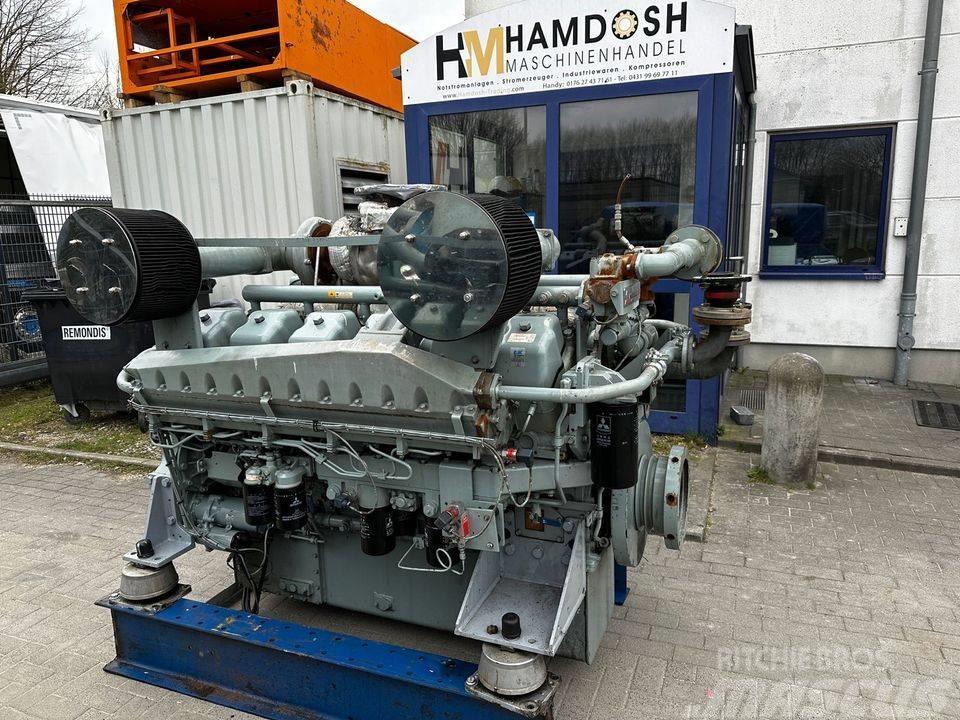  2 x Mitsubishi Marine Motor S12A2 Moottorit