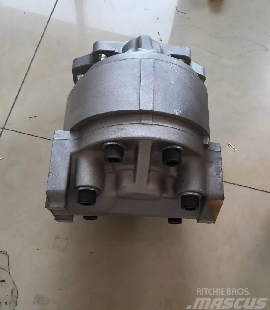 Komatsu WA500-3 pump assembly 705-22-44070 Muut