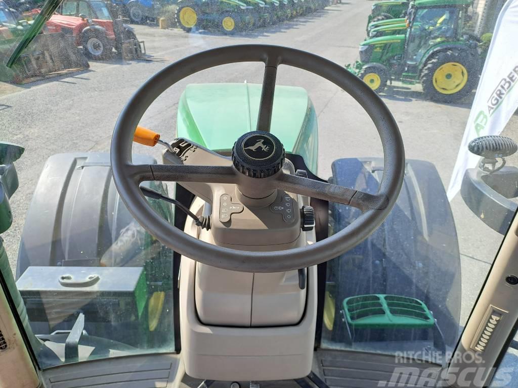 John Deere 7230 R Traktorit