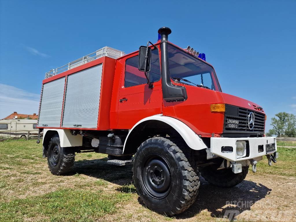 Mercedes-Benz Unimog U1300L Turbo Feuerwehr Hinausautot