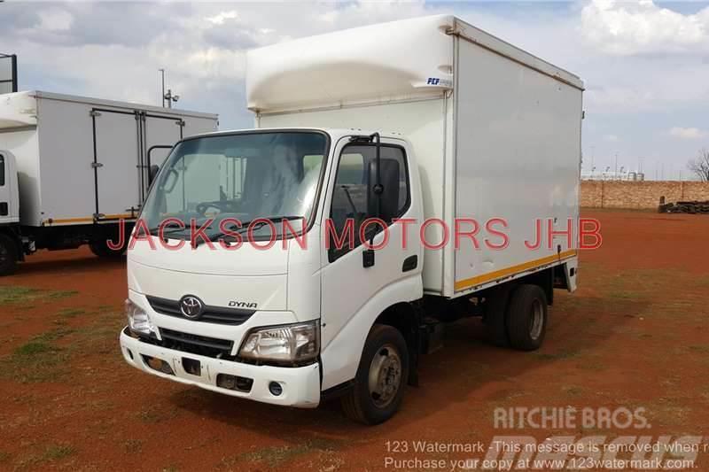 Toyota DYNA 150, FITTED WITH 3.200 METRE LONG VOLUME BODY Muut kuorma-autot