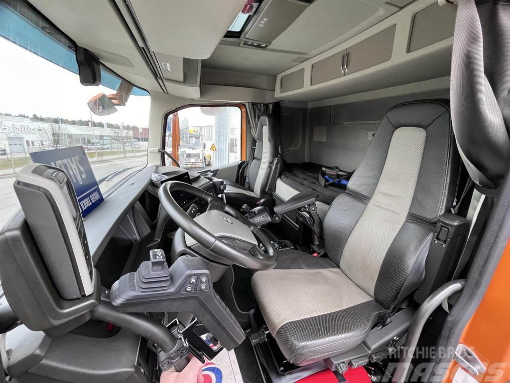 Volvo FH Kranväxlare med front plog & Reco drive Koukkulava kuorma-autot