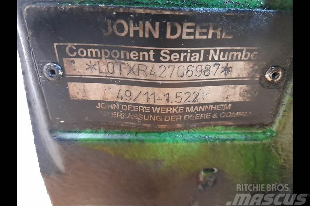 John Deere 6130M Rear Transmission Vaihteisto