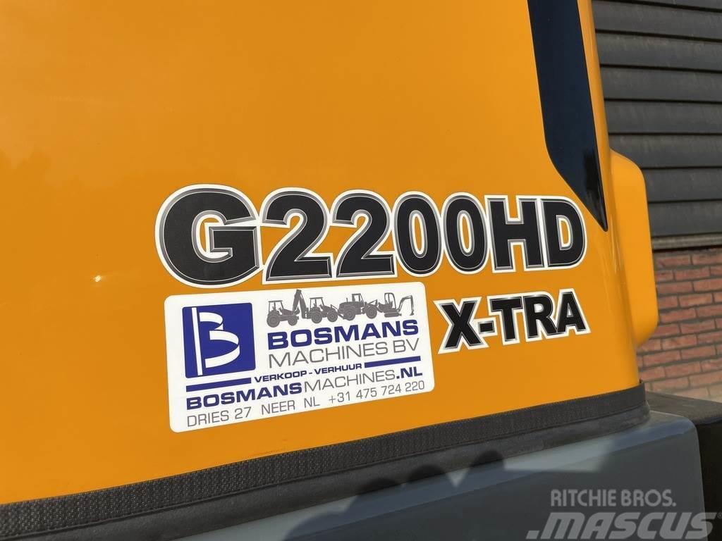 GiANT G2200 HD X-TRA minishovel NIEUW €570 LEASE Pyöräkuormaajat