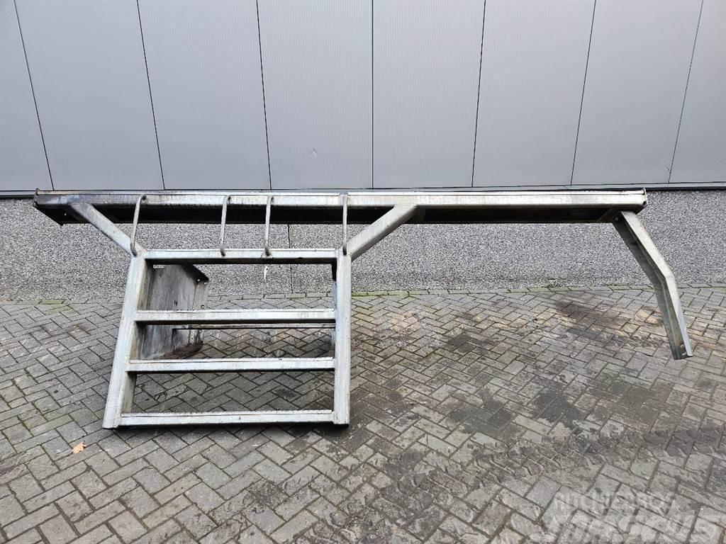 Liebherr LH80-94029453-Stair panel/Trittstufen/Traptreden Alusta ja jousitus