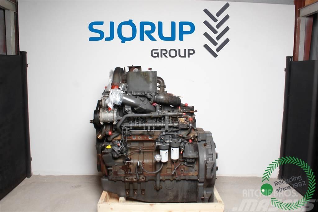 Valtra S374 Engine Moottorit