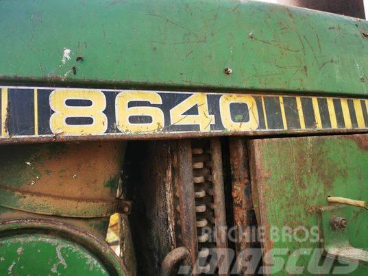 John Deere 8640 1982r Traktorit