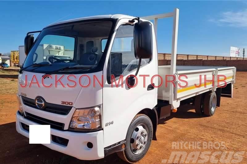 Hino 300, 915, FITTED WITH DROPSIDE BODY Muut kuorma-autot