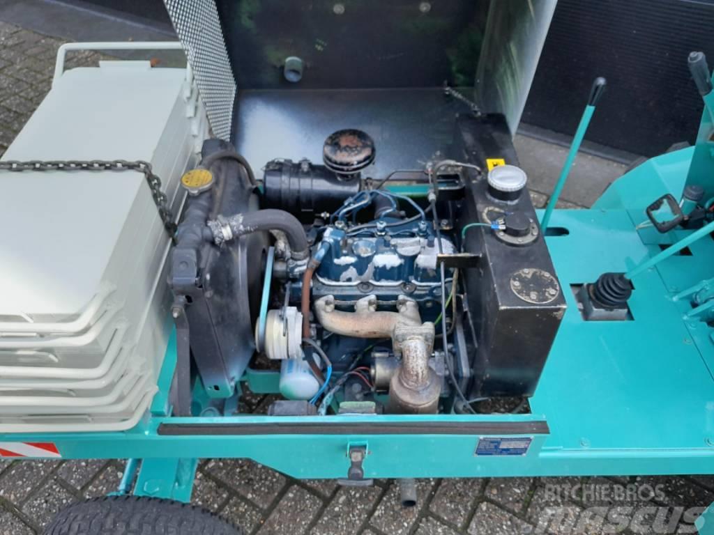 Prins 850 ruwterrein heftruck diesel Dieseltrukit