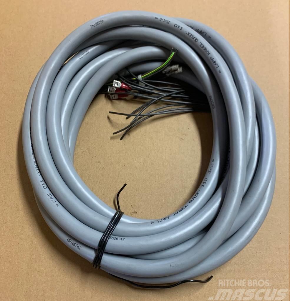 Deutz-Fahr Control cable VF16517231, 1651 7231, 16517231 Sähkö ja elektroniikka