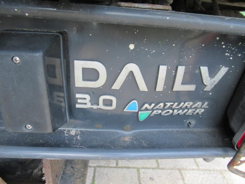 Iveco Daily 35C14 CNG EEV + Benzine + Kran Kraan Crane A Lava-autot