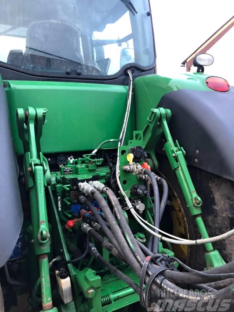 John Deere 8345 R Traktorit