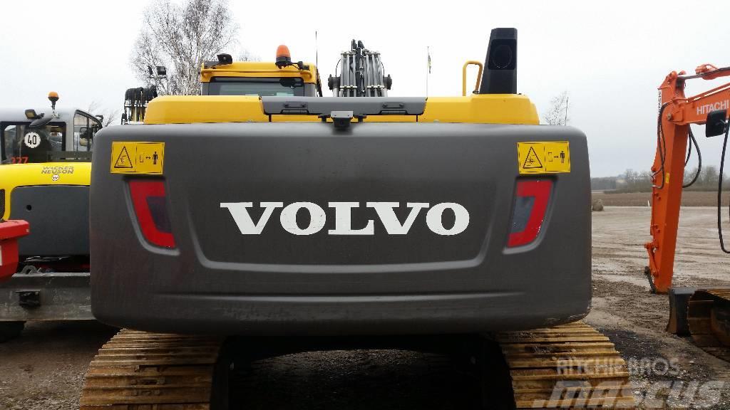 Volvo EC 300 E , Uthyres Telakaivukoneet
