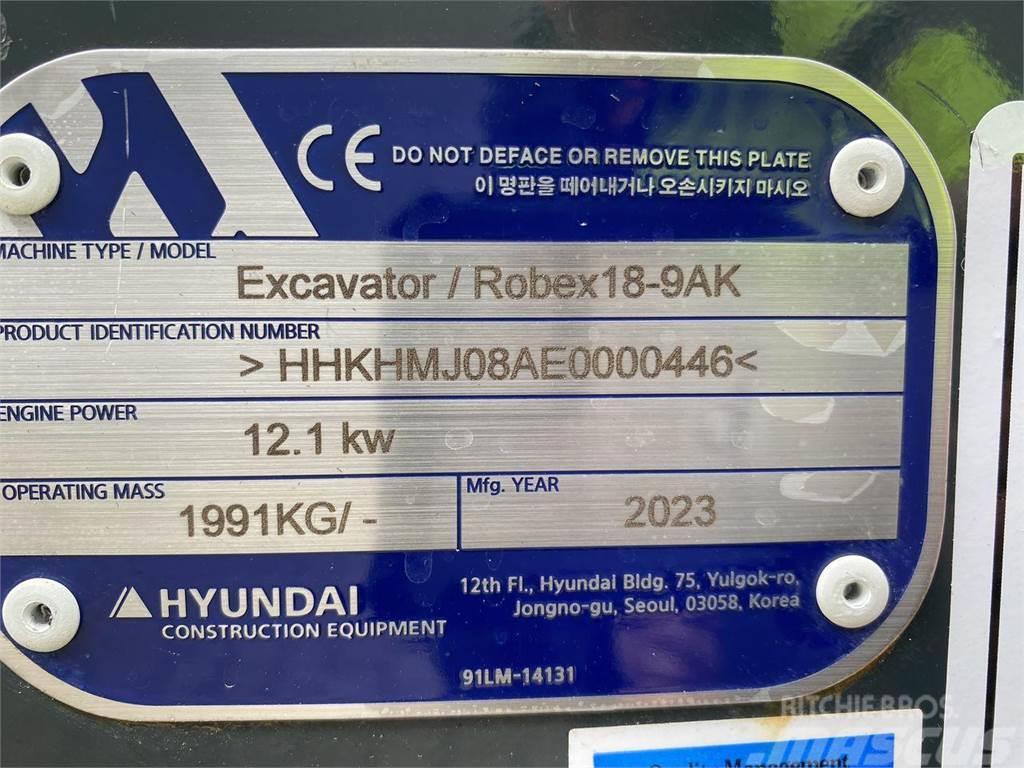 Hyundai R18-9AK Pyöräkaivukoneet