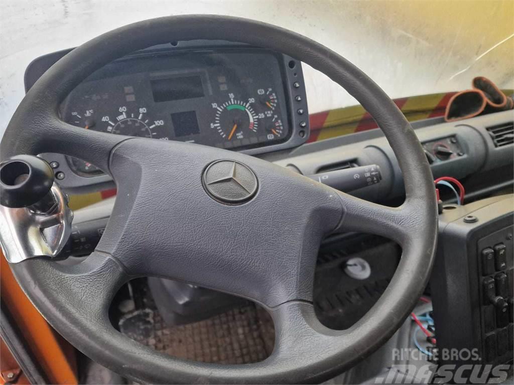 Mercedes-Benz UNIMOG U300 4X4 Lava-kuorma-autot