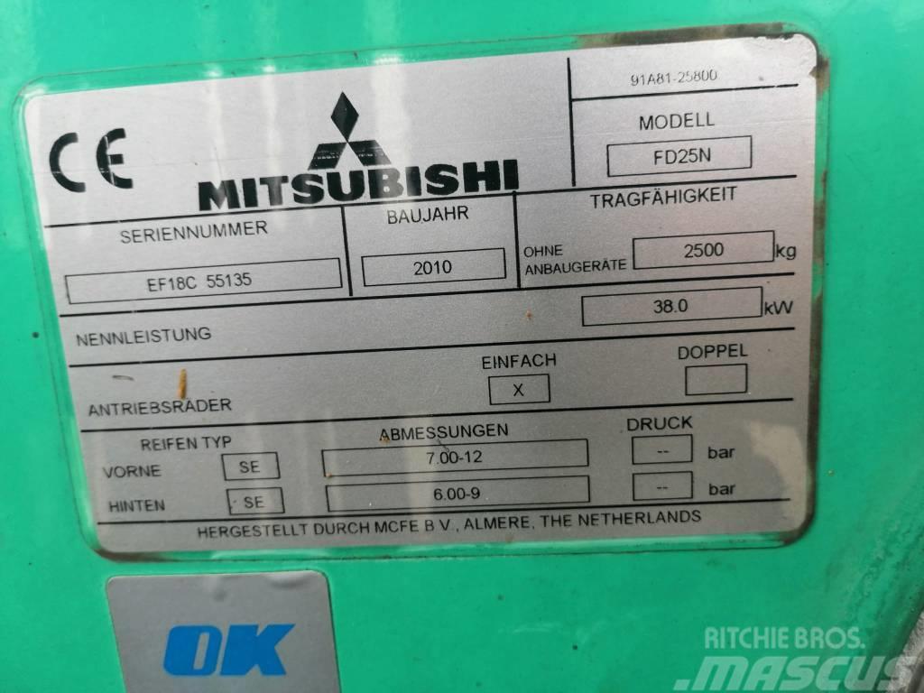 Mitsubishi FD25N Dieseltrukit