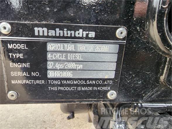 Mahindra 2638 HST Traktorit