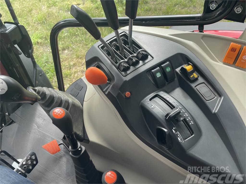 Massey Ferguson 4708 M Cab Essential Traktorit