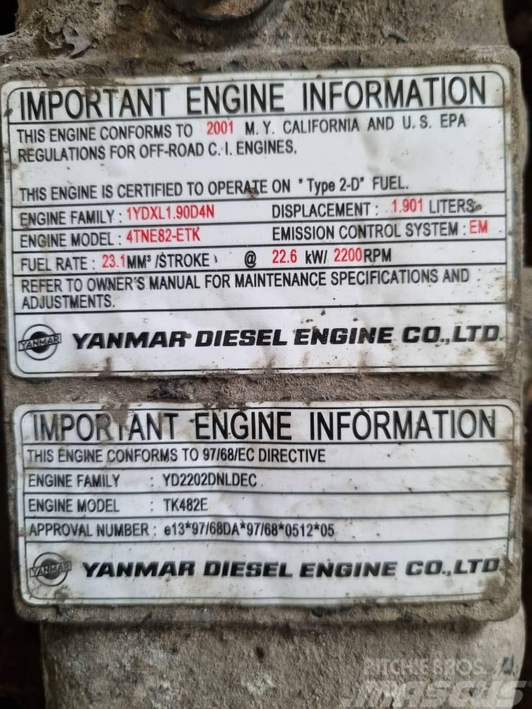 Yanmar DIESEL ENGINE TK482E Moottorit