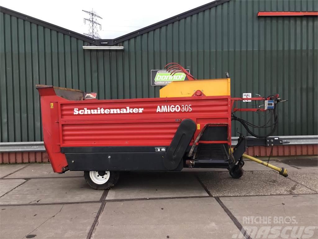 Schuitemaker Amigo 30S voerwagen Karjan ruokintalaitteet