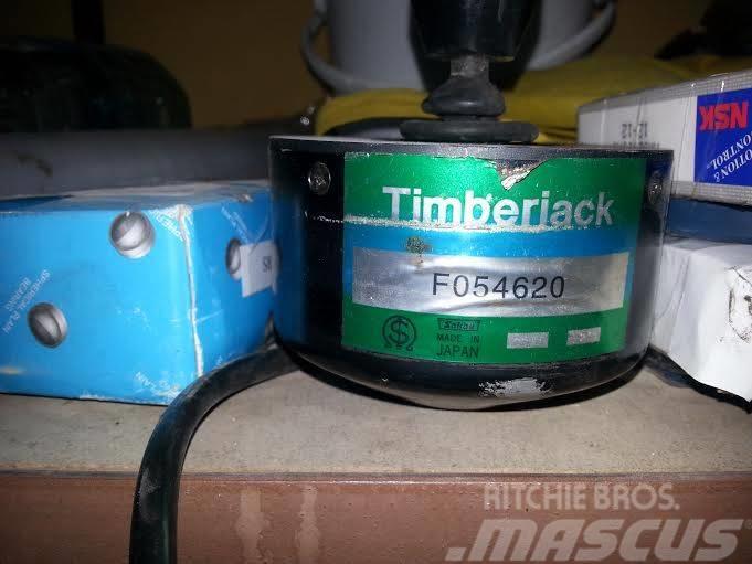 Timberjack 1270D joystick Sähkö ja elektroniikka