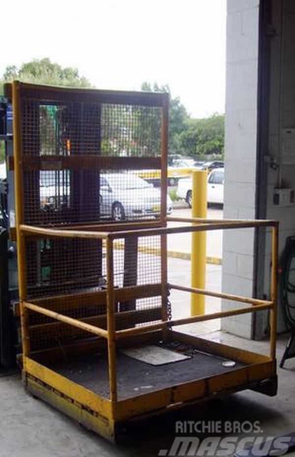  Safety Cages Muut materiaalinkäsittelykoneet