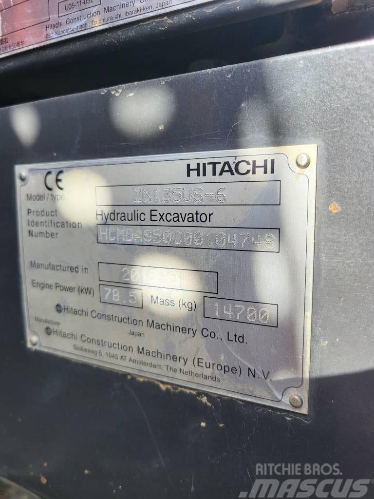Hitachi ZX 135 US-6 Telakaivukoneet