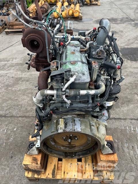 Liebherr L 538 ENGINES JOHN DEERE CD4045R Moottorit