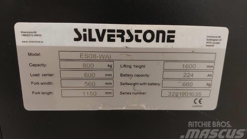 Silverstone ledestabler med initialløft 1,6 m løftehøyde Käyden ajettavat pinoamistrukit