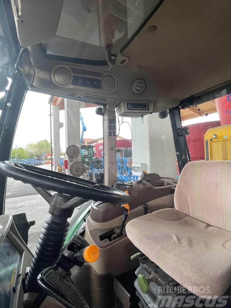John Deere 5720 Traktorit